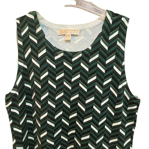 Michael Kors Chevron Print Dress - Picture 9 of 9
